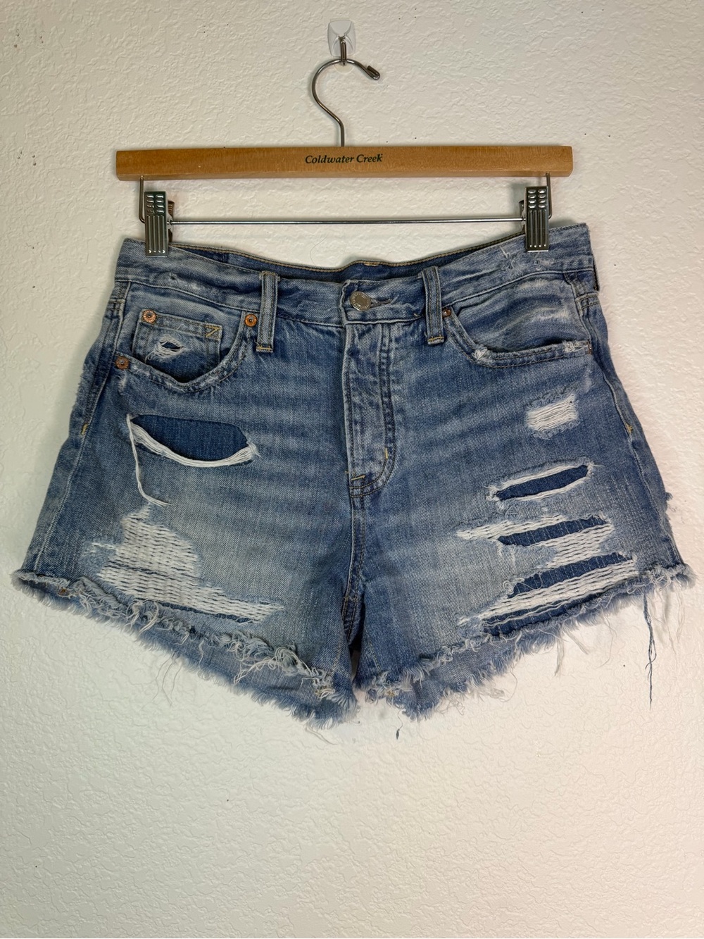 American Eagle Distressed High-Rise Festival Midi Denim Shorts -‎ Blue, Size 4
